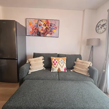 Apartment Lazuli Beachfront Sea View Ap 37 Larnaca
