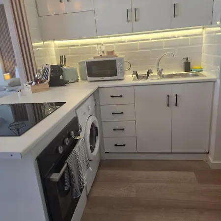 Lazuli Beachfront Sea View Ap 37 Apartment